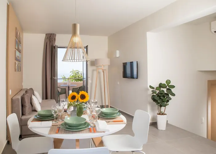 Aparthotel Sundance & 3*