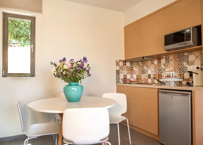 Aparthotel Sundance & Hersonissos (Crete)