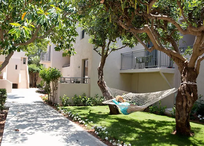 Sundance & Aparthotel Hersonissos (Crete)