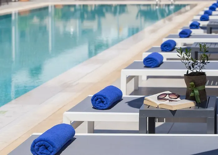 Aparthotel Sundance & Hersonissos (Crete)