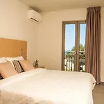 Aparthotel Sundance &
