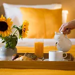 Sundance & Aparthotel Hersonissos (Crete)