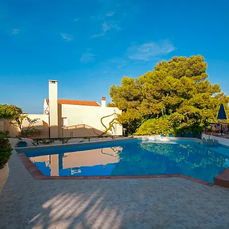 Sundance & Aparthotel Hersonissos (Crete)