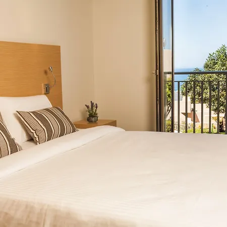 Hotel Sundance & Hersonissos (Crete)