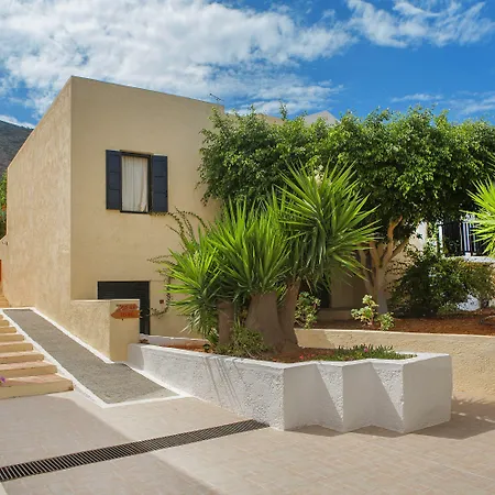 Sundance & 3* Hersonissos (Crete)