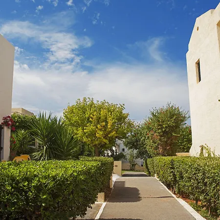 Sundance & Hersonissos (Crete)