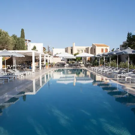 Aparthotel Sundance & 3*