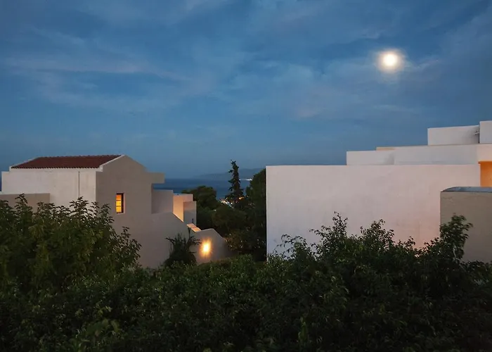 Ξενοδοχείο με διαμερίσματα Sundance & 3*