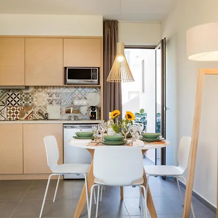 Aparthotel Sundance & 3*