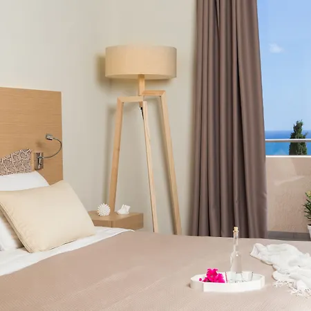 Aparthotel Sundance & Hersonissos (Crete)