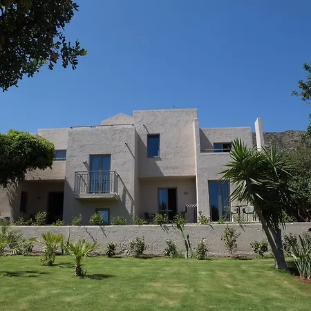 Sundance & Aparthotel Hersonissos (Crete)