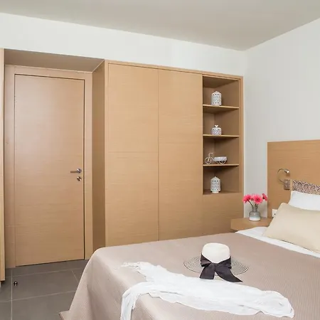 Aparthotel Sundance &